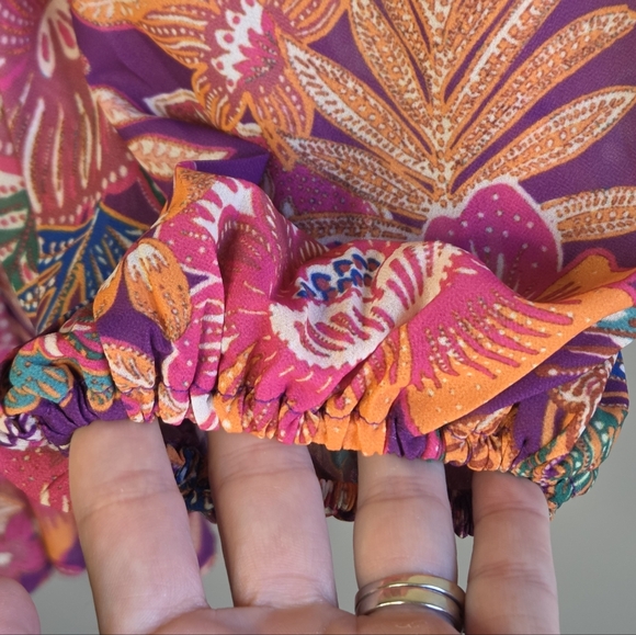 Baltic Born Boho Colorful Floral Newark Long Sleeve V-neck Mini Dress Size Small - Picture 4 of 9